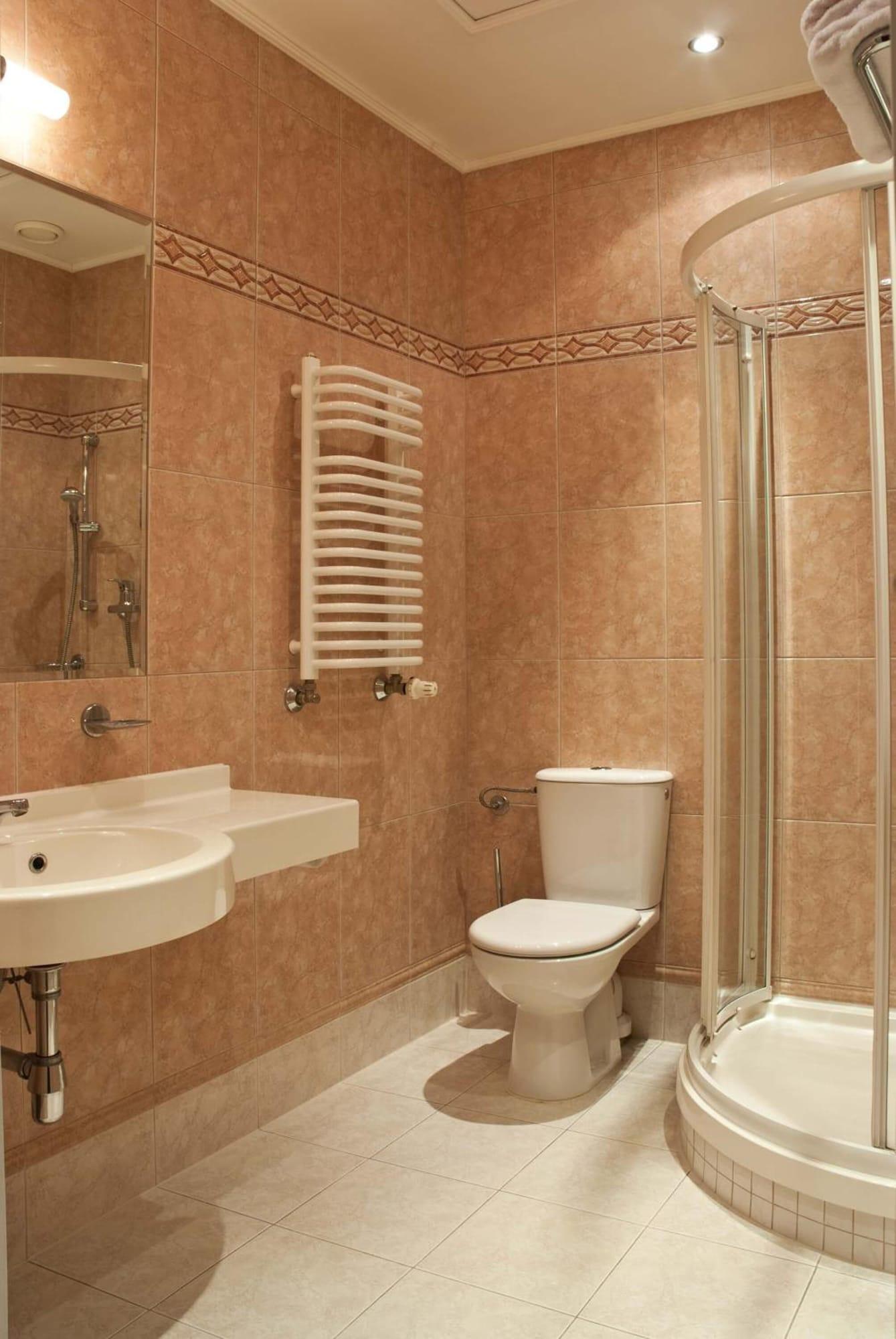 Hotel Hetman Warsaw Ngoại thất bức ảnh