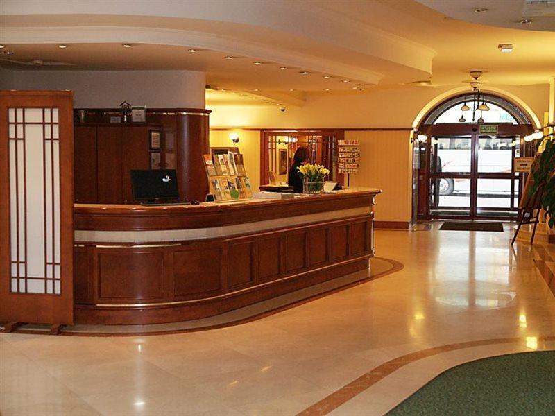 Hotel Hetman Warsaw Ngoại thất bức ảnh