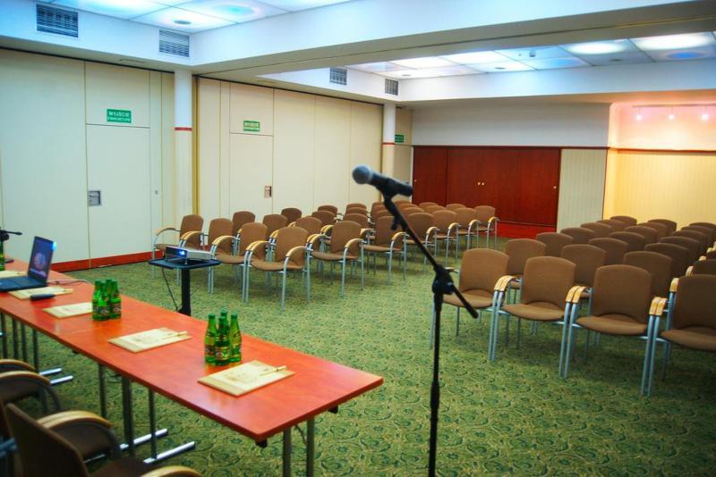 Hotel Hetman Warsaw Ngoại thất bức ảnh